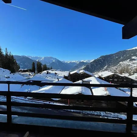 5 Ch. Ski-in/out Apartment Verbier